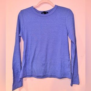 Blue long sleeve Top in great condition